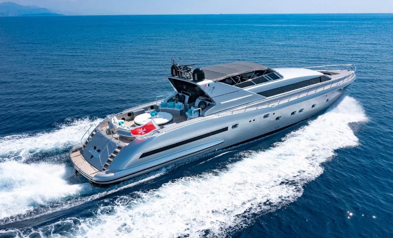 Luxury charter yacht cruising profile off Saint-Tropez