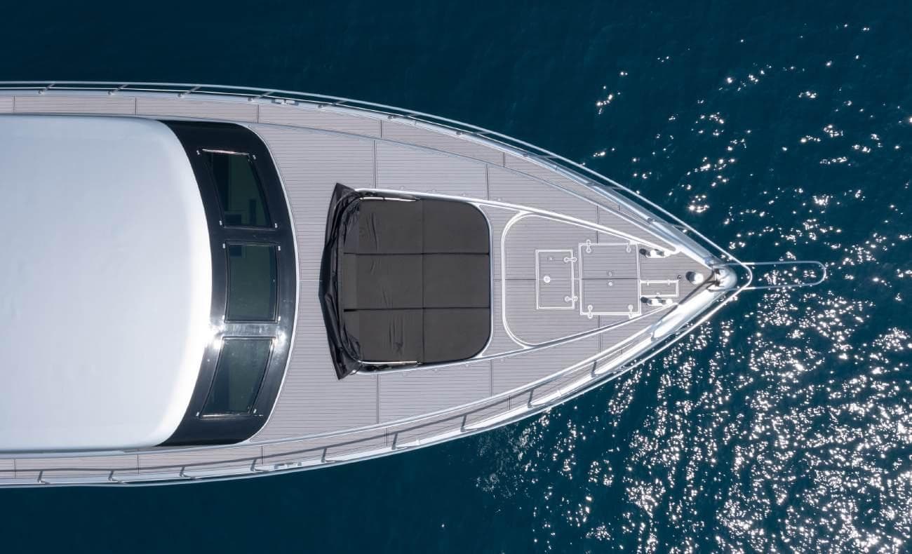 Bow deck sunbed area seen from overhead