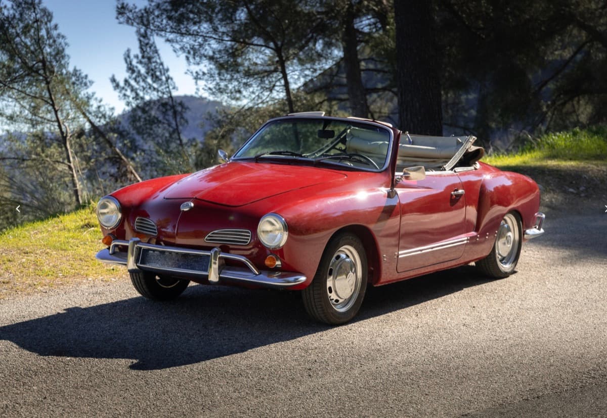 Volkswagen Karmann Ghia 1968 classic German-Italian cabriolet